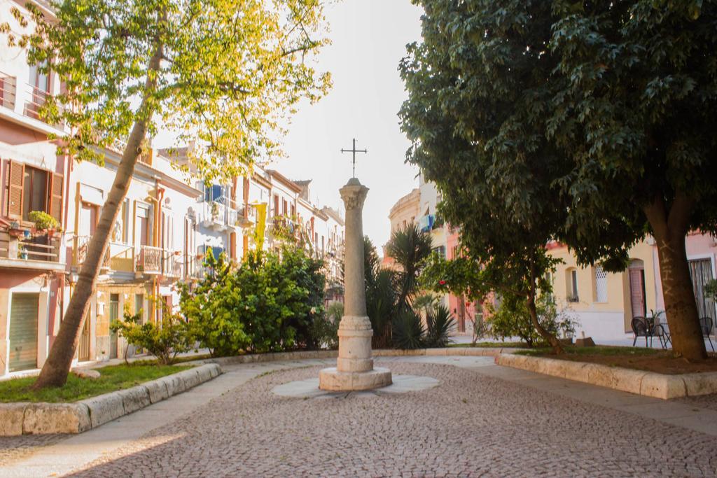 Appartamento Lilla Dei Buoni E Cattivi Cagliari Ruang foto